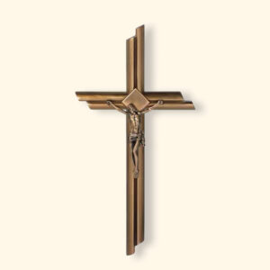 Krzyż z Chrystusem 24374