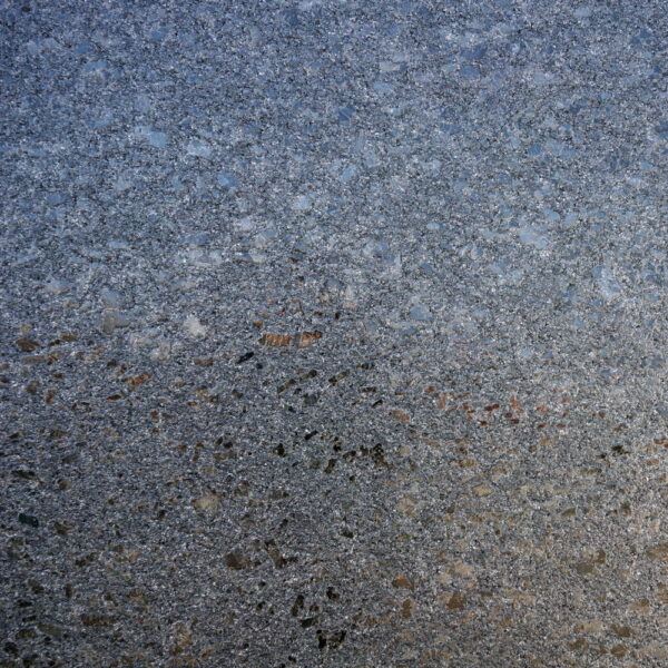 Granit SILVER PEARL lapatura